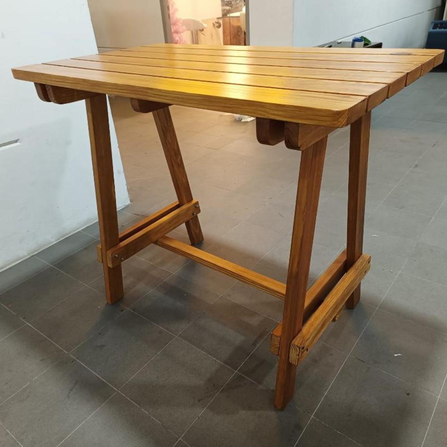 SIOUXA Solid Wood Bar Table