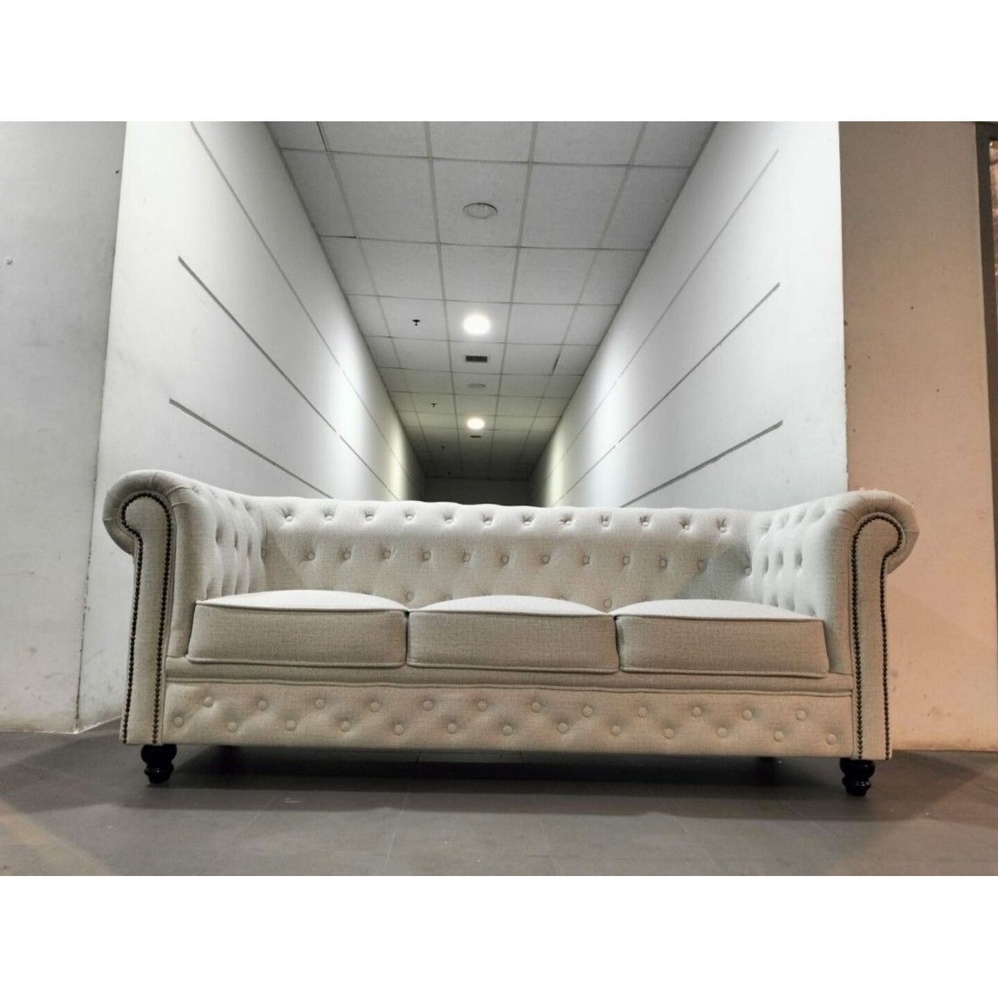 PET FRIENDLY SALVADORE X 3 Seater Chesterfield Sofa in IVORY WHITE TECH FABRIC (50717-P2)