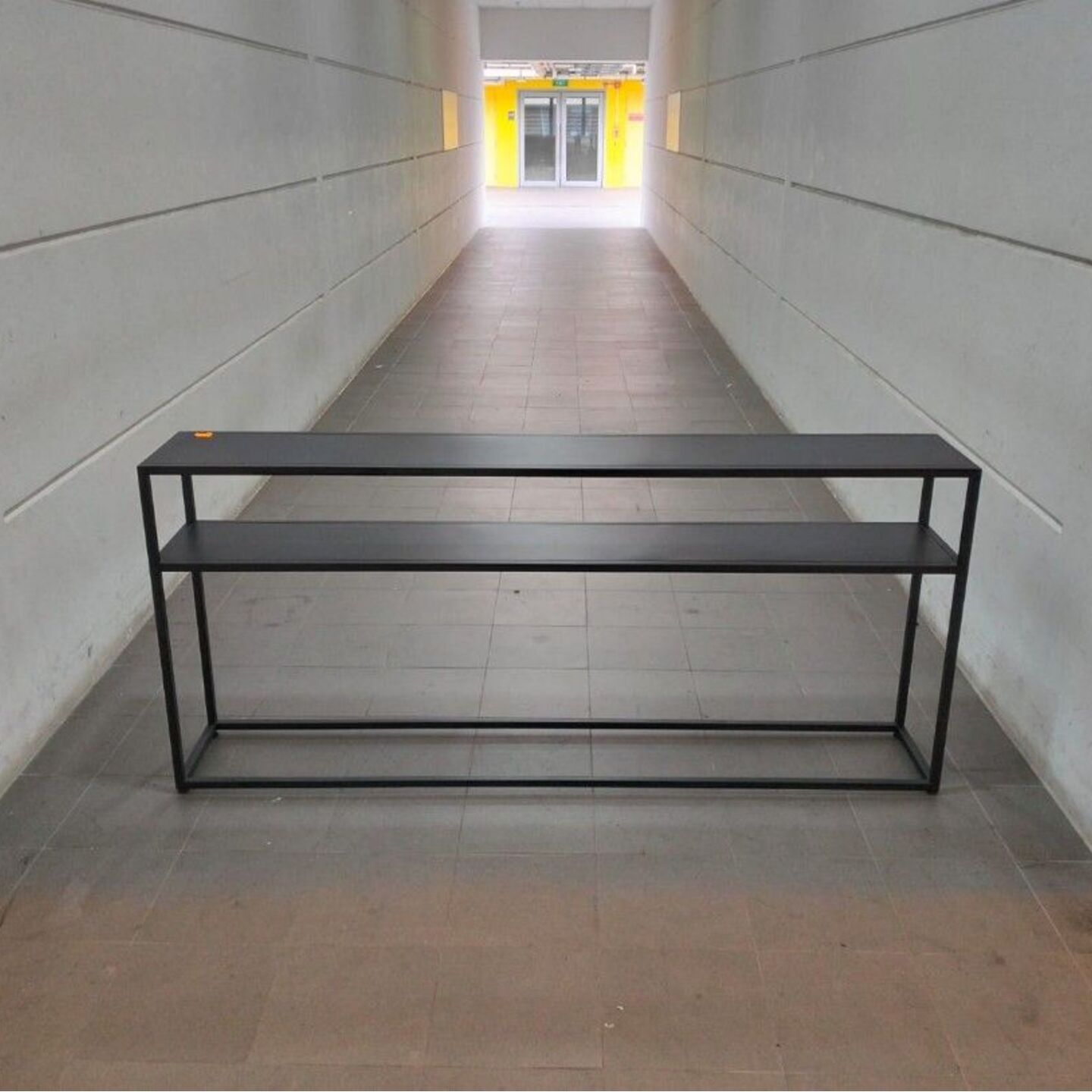 LEDGEWOOD Minimalist Wireframe Hallway Console Table
