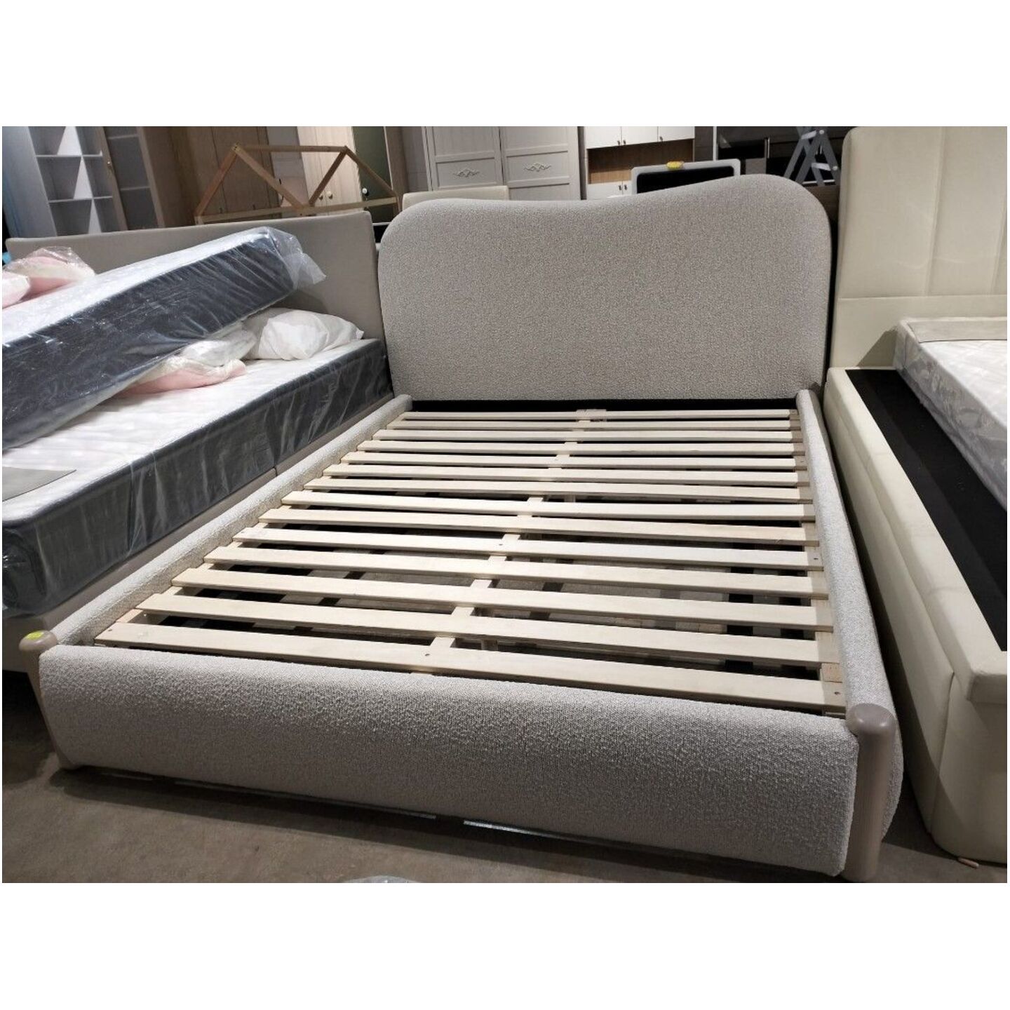 AYTES Queen Size Performance BOUCLE Bedframe