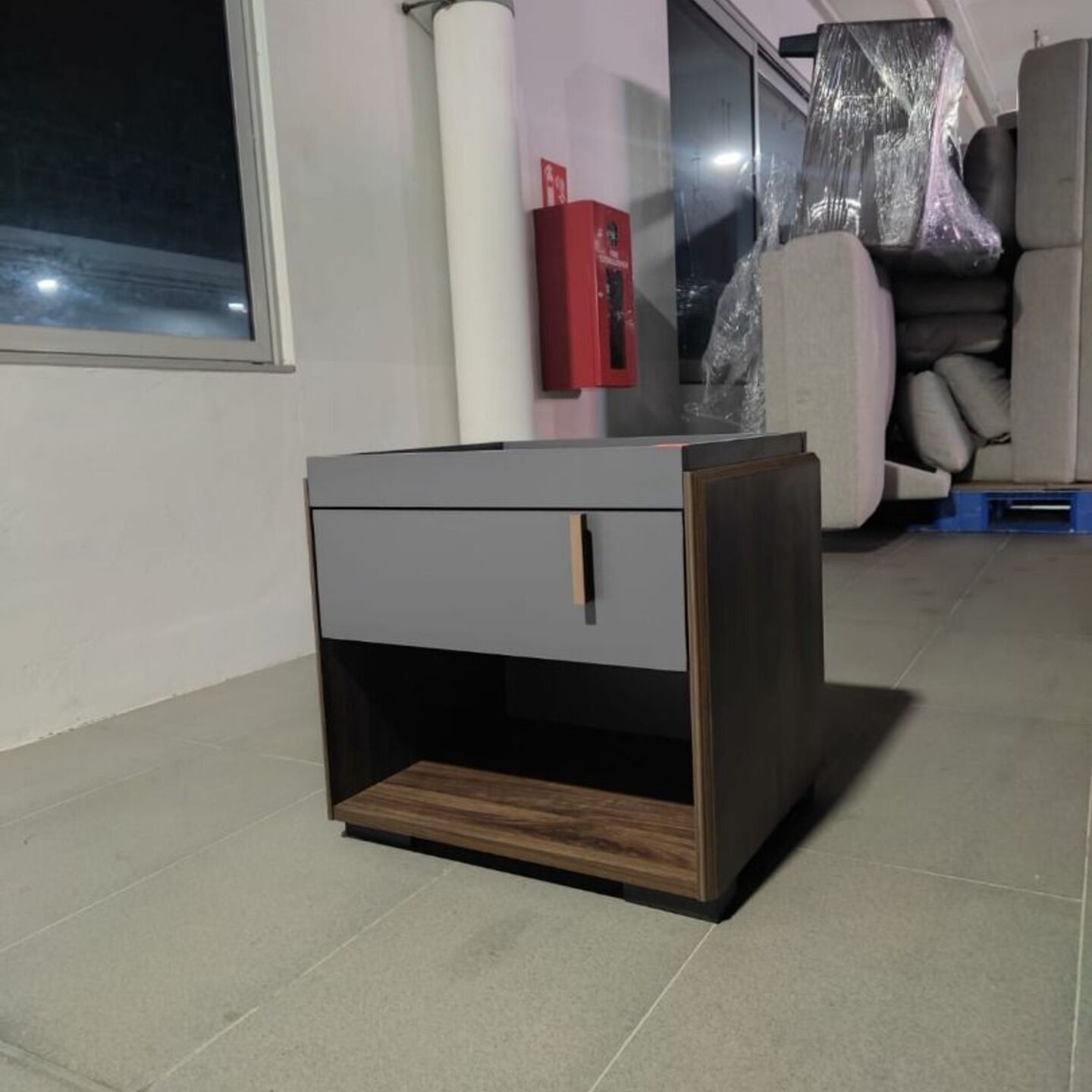 ASHTON Bedside Table