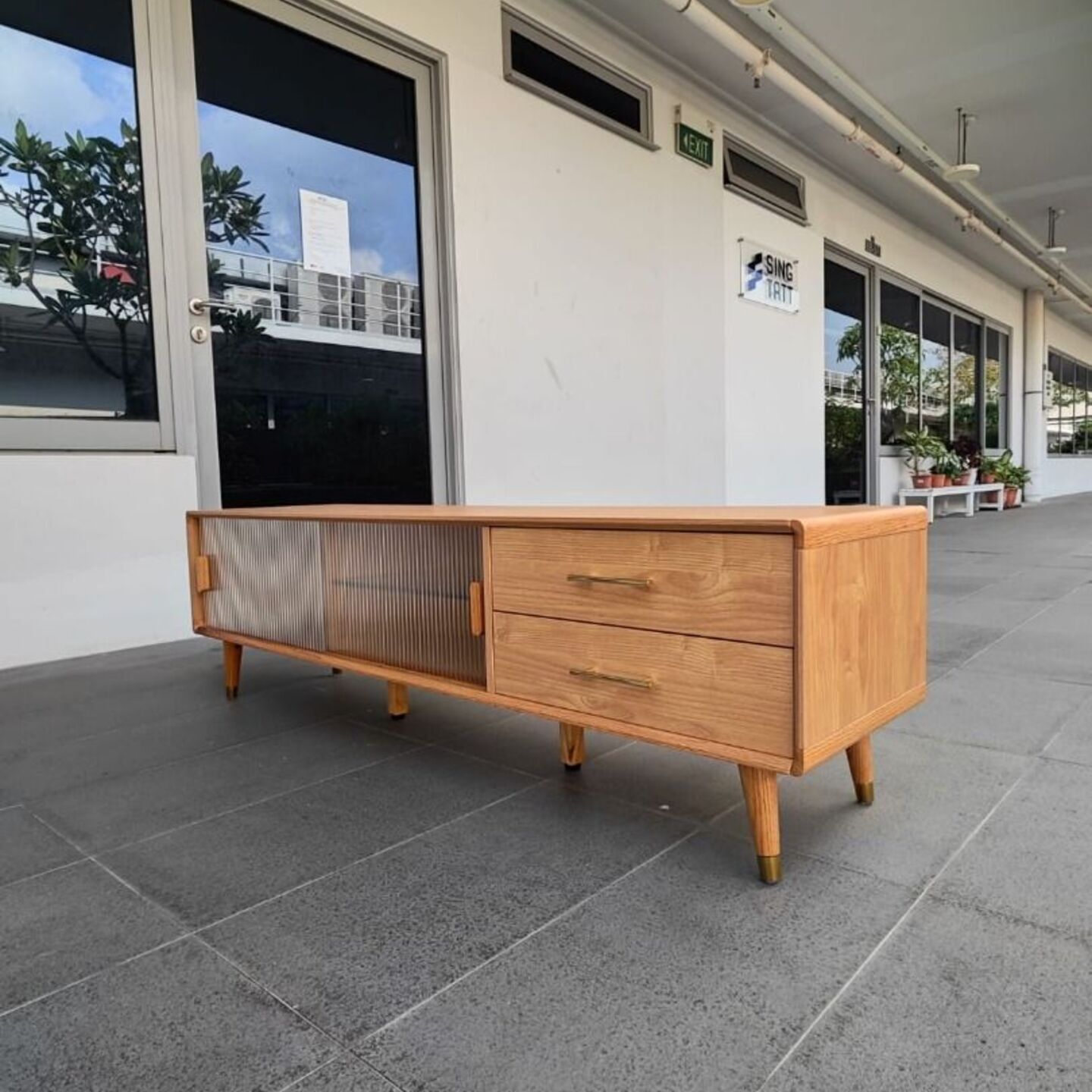 HUNGLAY TV Console