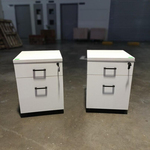 2 x KUNIEL White Pedestals