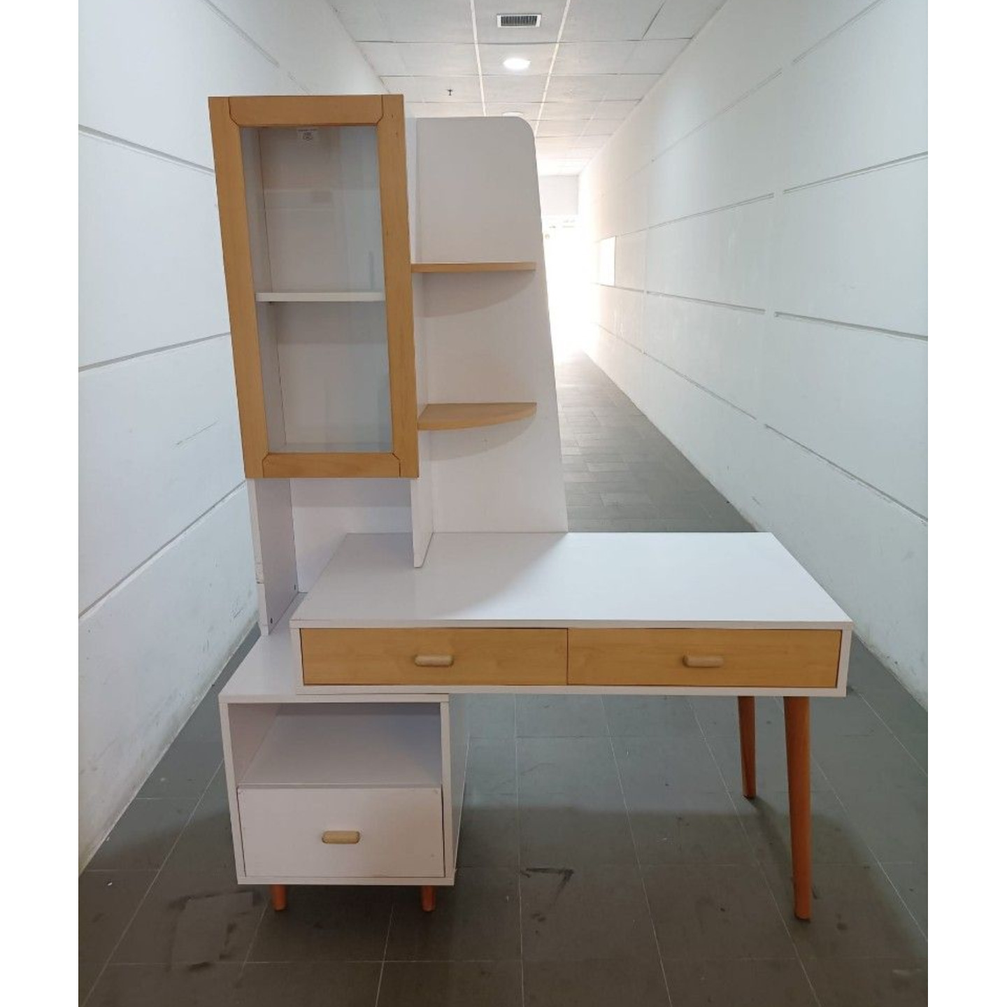 HULLE Study Desk with Storage in Beech & White