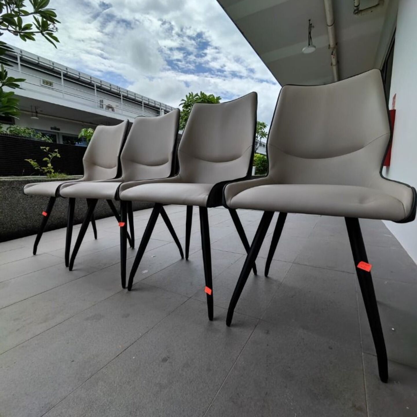 Oorelite Chair in BEIGE (set of 4)