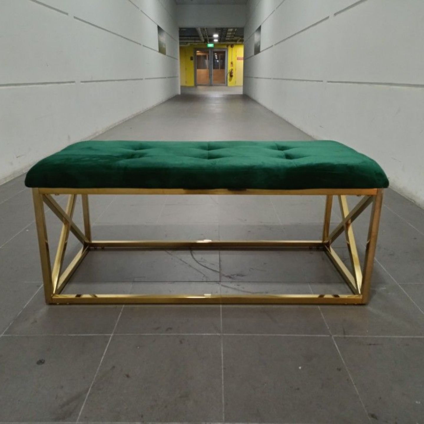 VELVIX Bench with Gold Frame in EMERALD GREEN VELVET