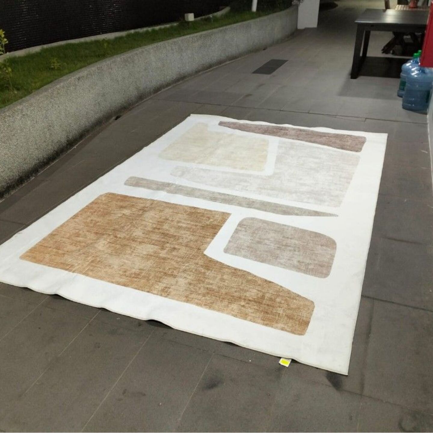 LARGIE Carpet 2m x 3m