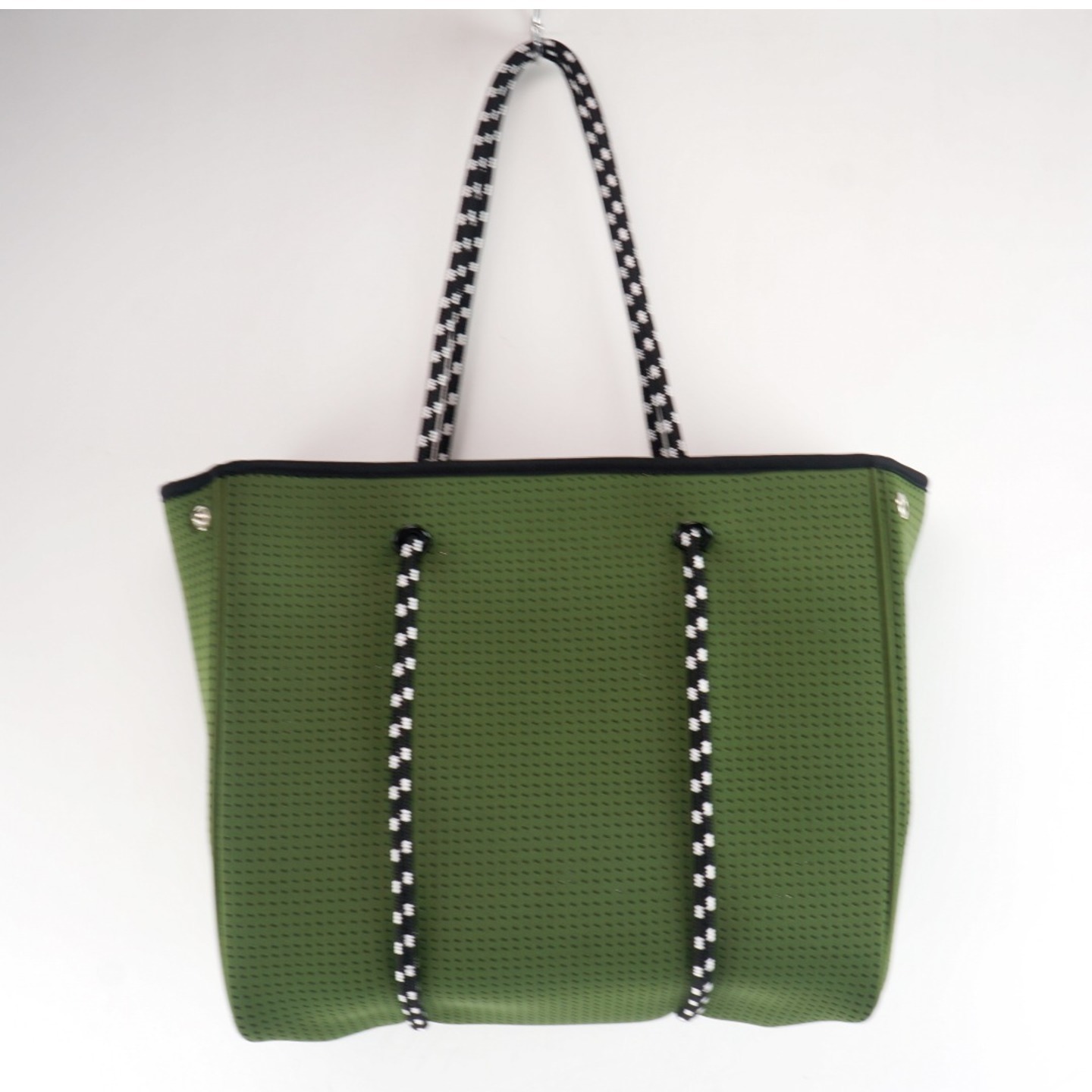 Essential Bag-Army Green