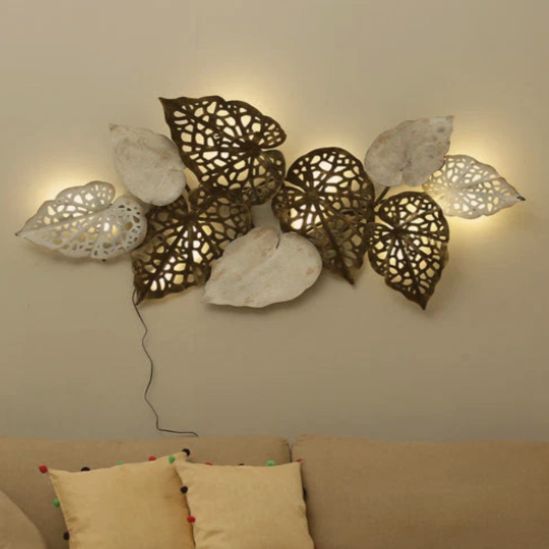 Buddha Creations Iron leaf wall art with LED Gold