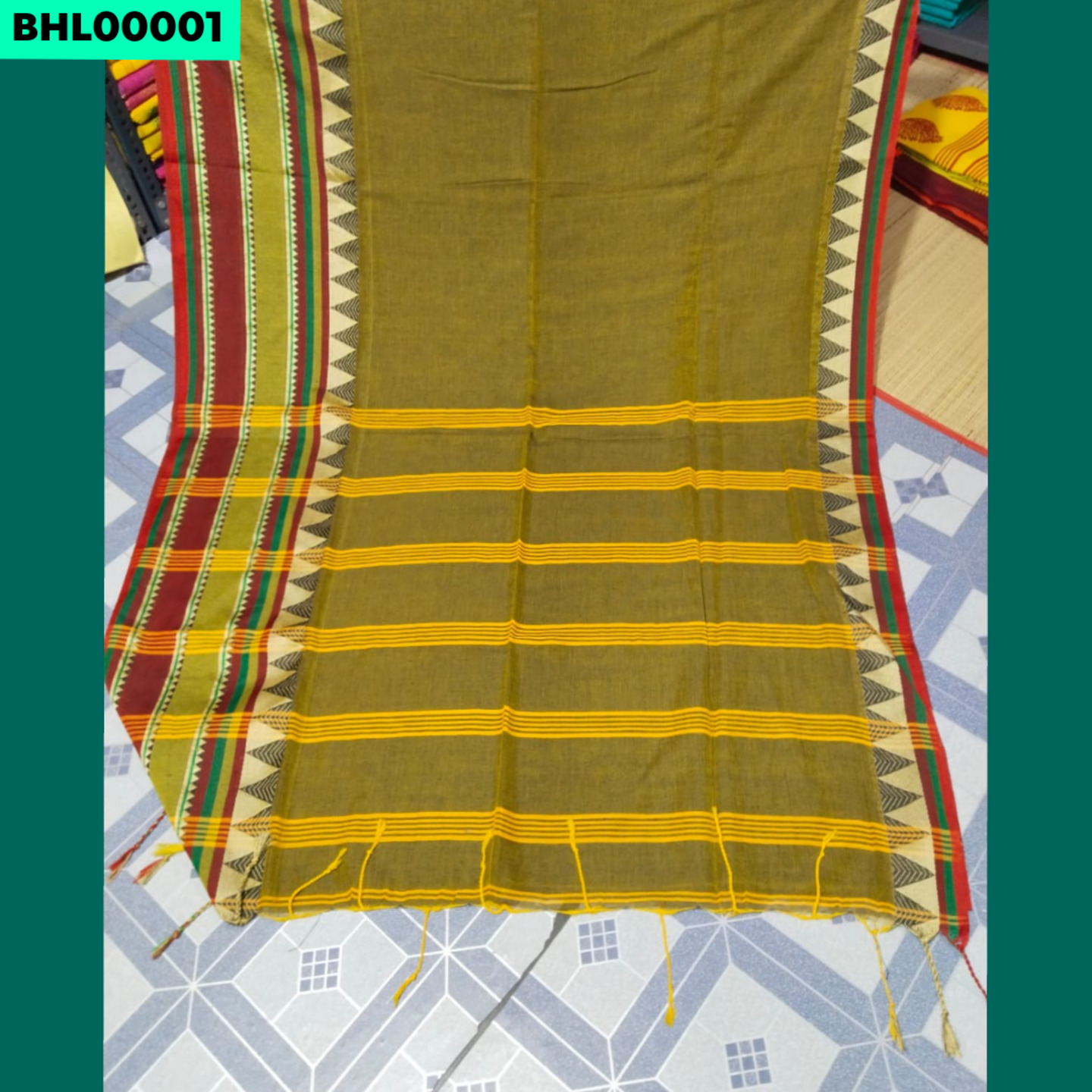 Bunon - Traditional Handloom Saree - Sap Green