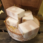 GRAPEFRUIT APRICOT SCRUB HAND SOAP