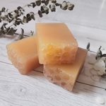 HONEY BEESWAX ROSEMARY GRAPEFRUIT HAND SOAP