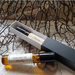 Perfume Oil Roll On - Woodsy