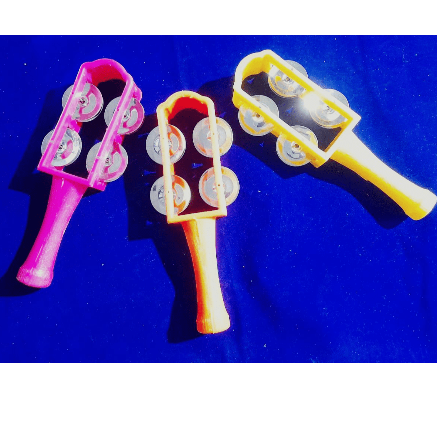 TAMBOURINE STRONG