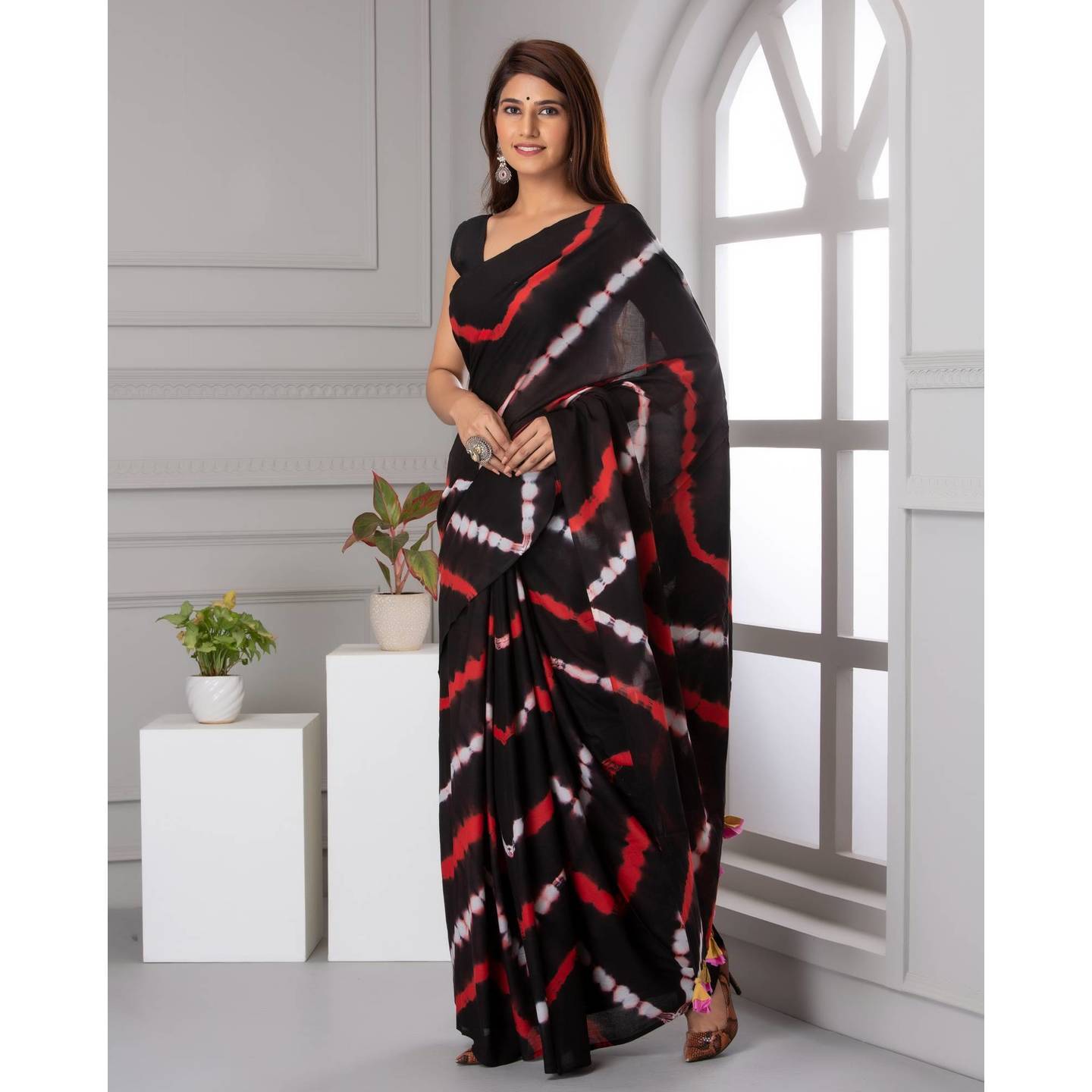 Shivanya Handicrafts Womens Hand block printed cotton mulmul fabric saree Shibori Tye and Dye printed With Blouse Piece Traditional Jaipuri Print_SH-0866