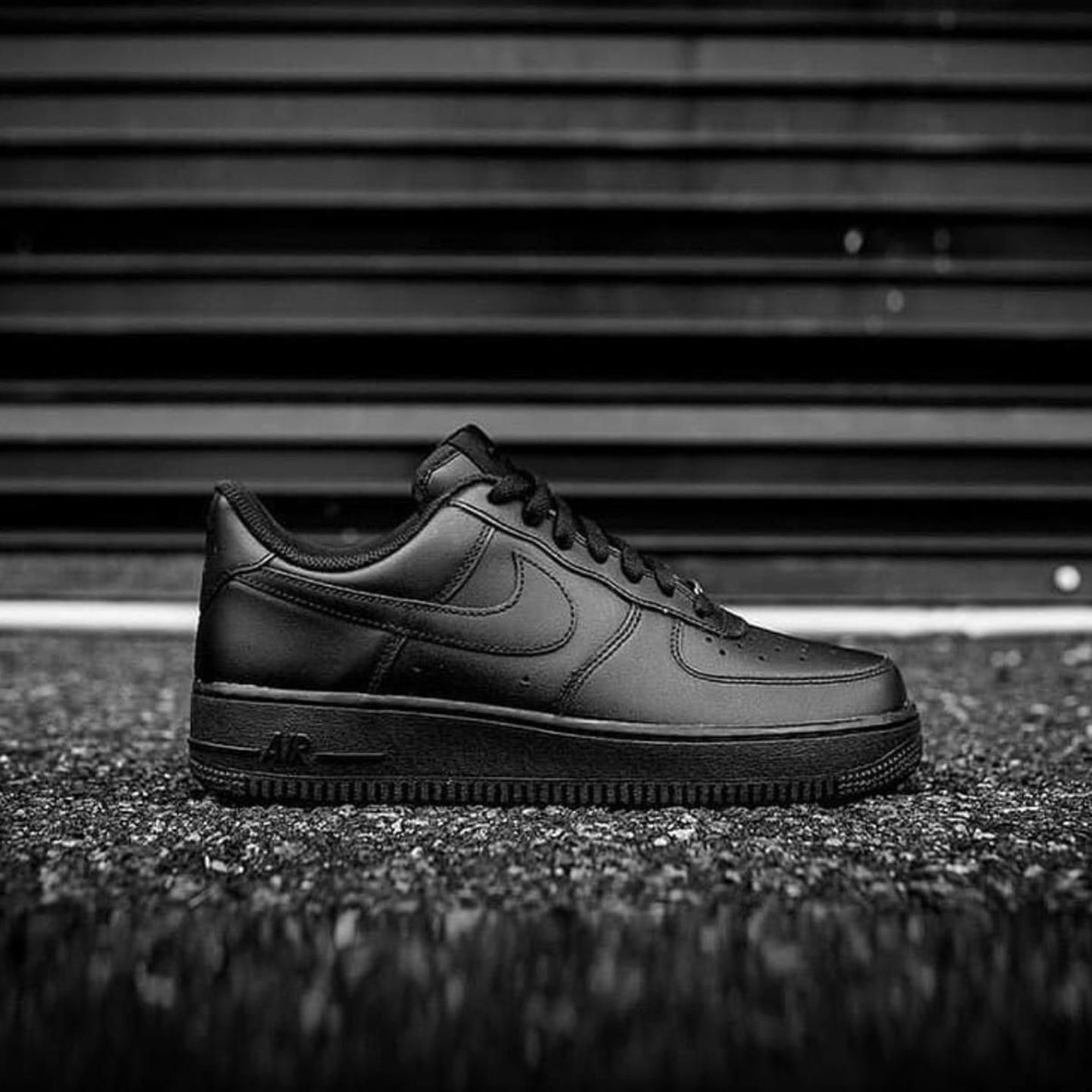 Insta Shoppee Nike Airforce Black Lethar Quality First Copy Sneaker Shoes
