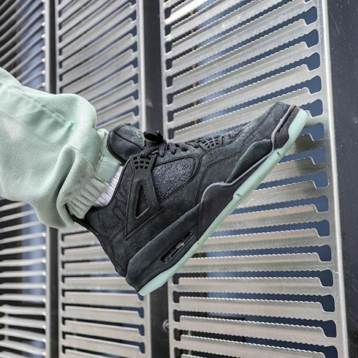 Insta Shoppee Nike Air Jordan 4 Kaws Black Sneaker - Black