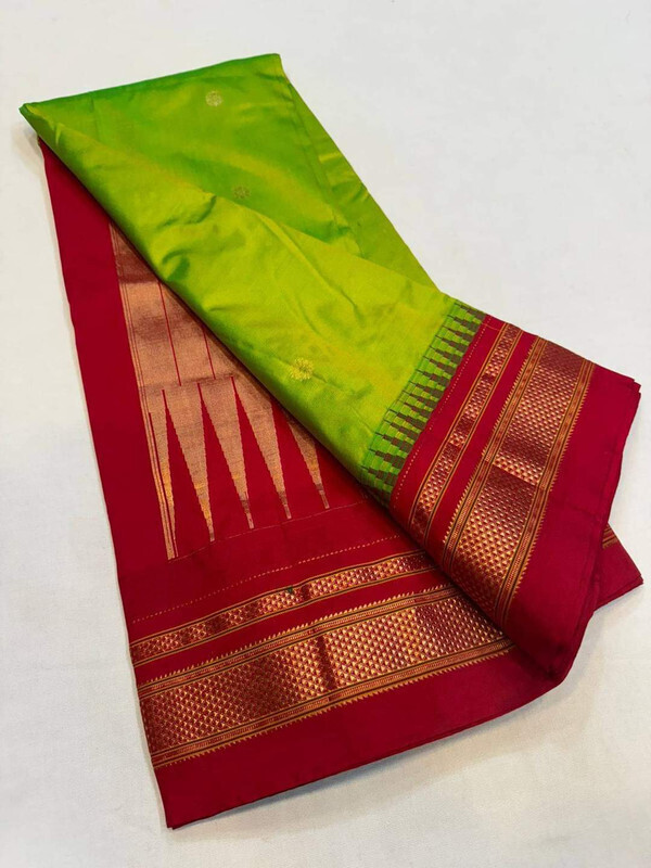 Sneha Green and Red  Border - Traditional Handwoven Ilkaal Butta Saree online