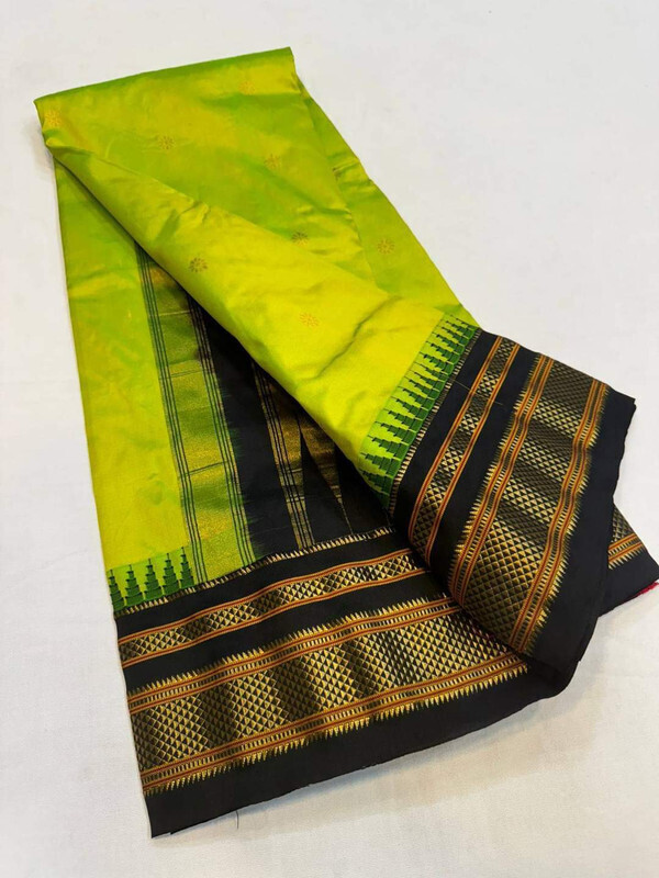 Dark Sneha Green and Black  Border - Traditional Handwoven Ilkaal Butta Saree online