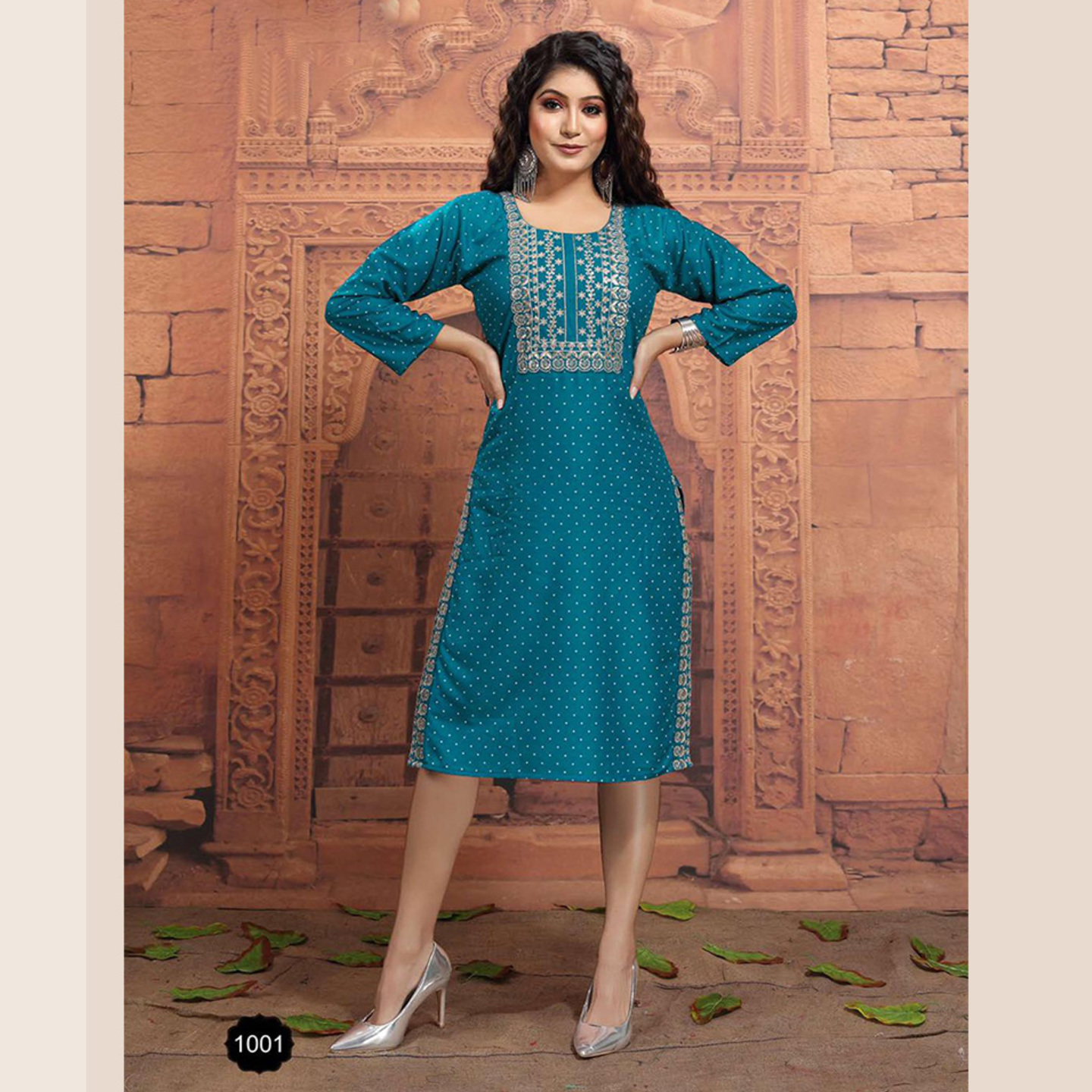 Talk By Fashion Women Blue Embroidered Straight Kurti