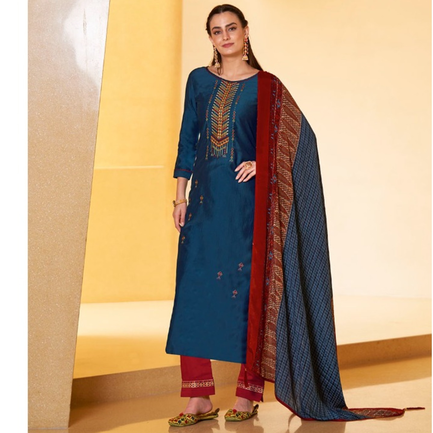 Women Dark Royal Blue Color Embroidered Silk Kurta with Pants & Dupatta