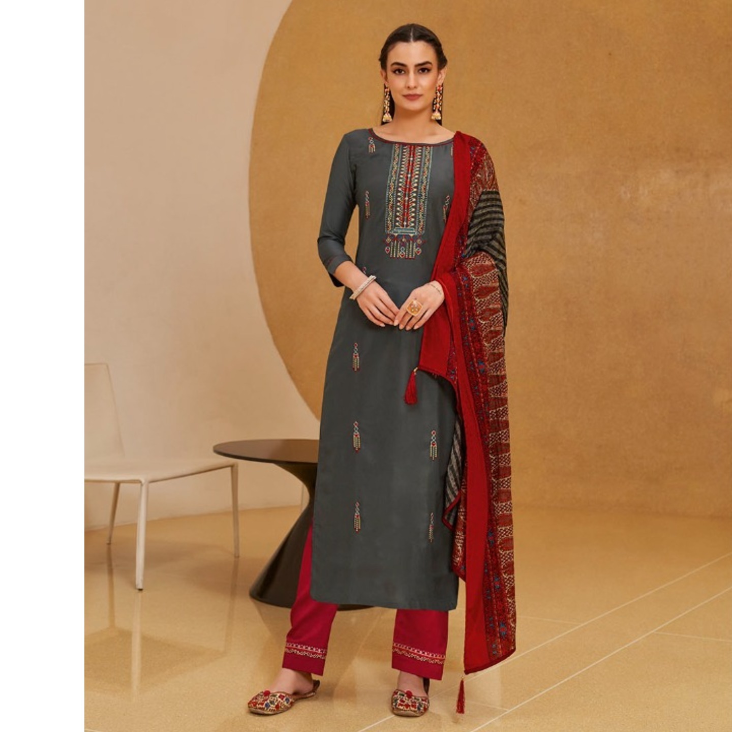 Women Dark Charcoal Gray Color Embroidered Silk Kurta with Pants & Dupatta