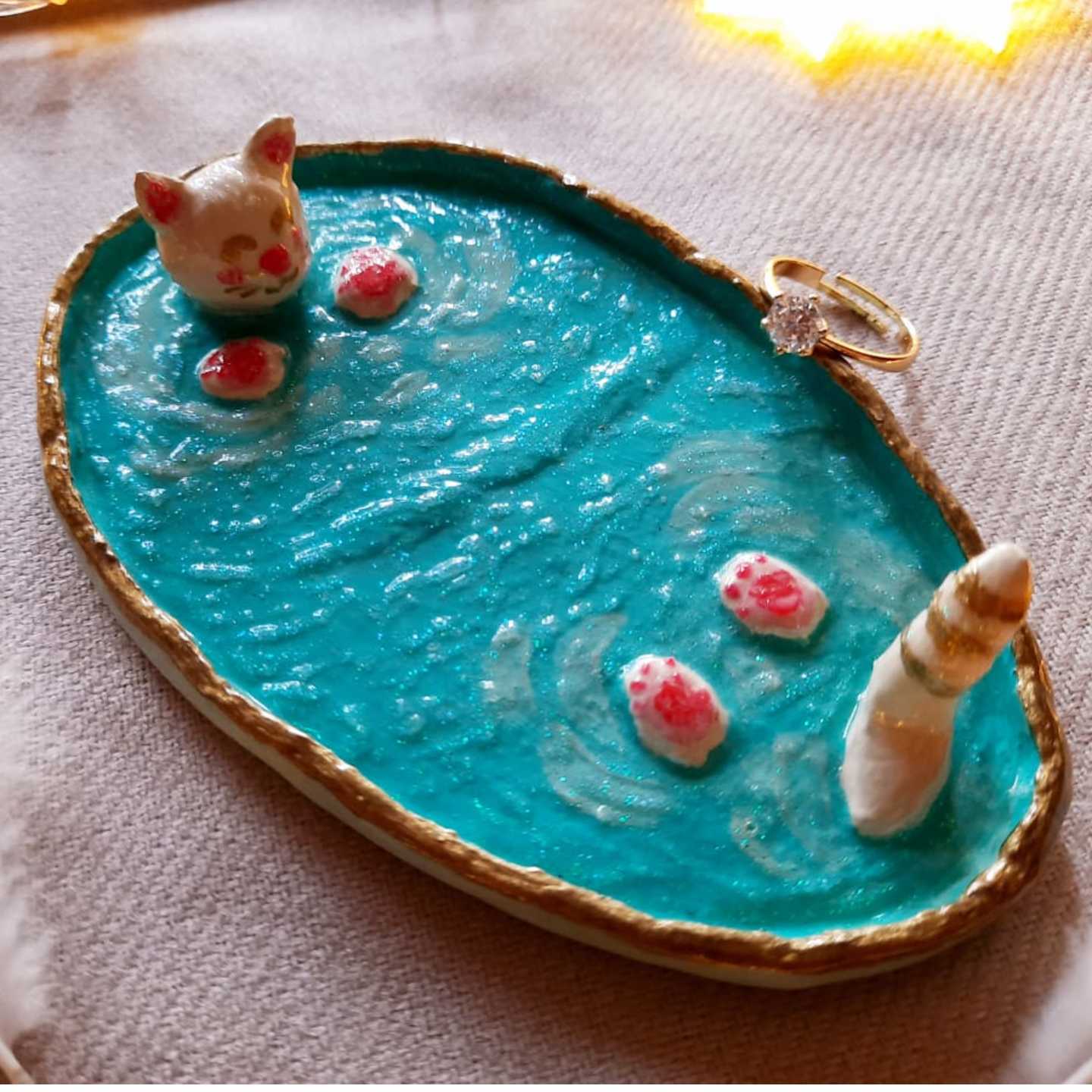 Feline trinket dish