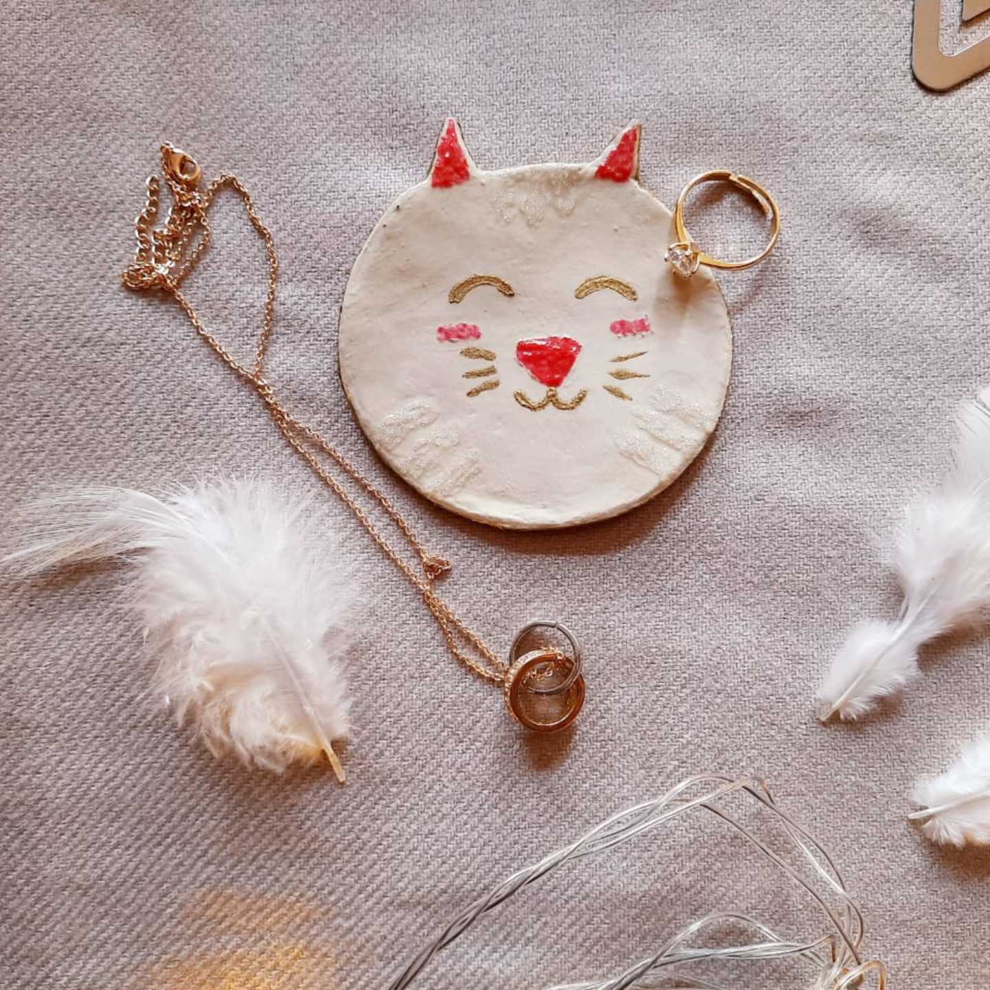 Kitty cat trinket dish
