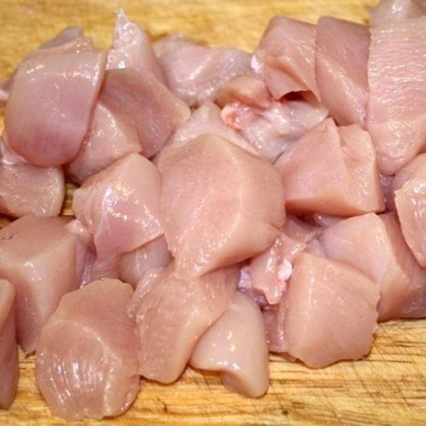 BONELESS BOILER CHICKEN 1 KG PACK