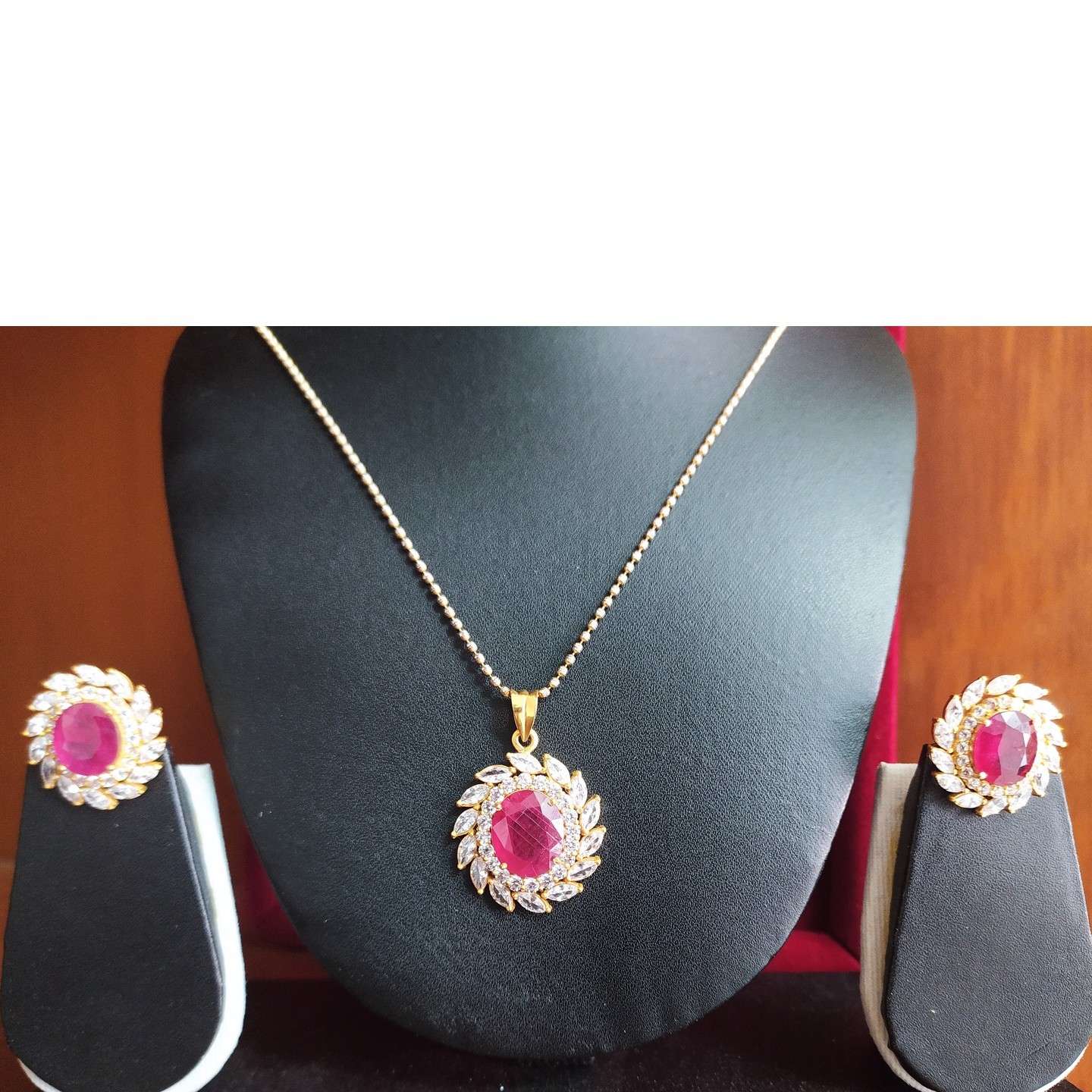 Ruby Diamond Earrings Set