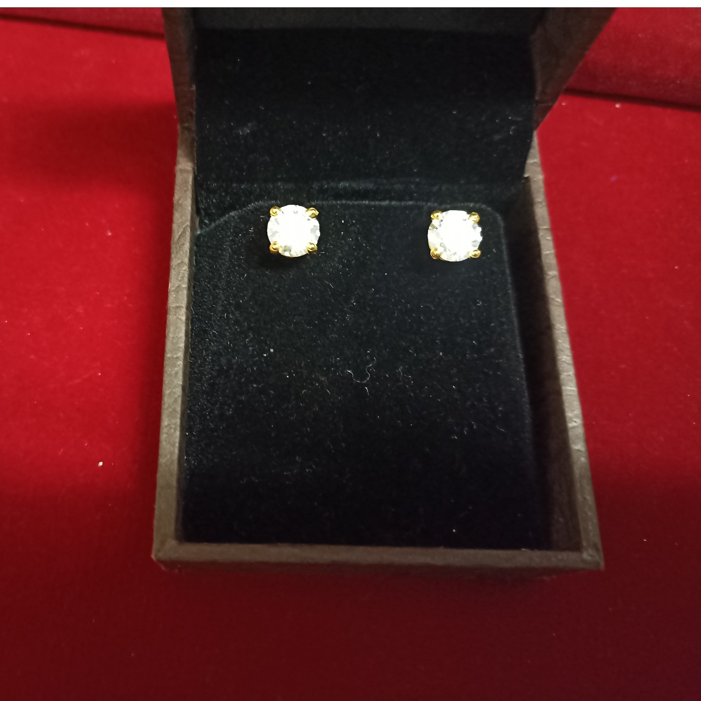 Solitaire Diamond Earrings