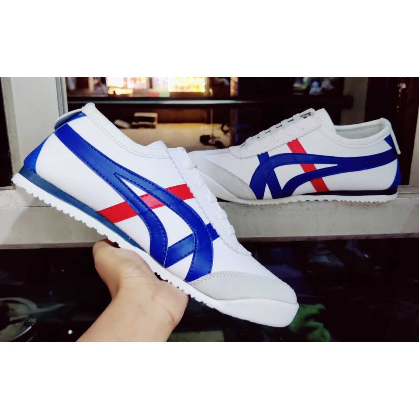 Mens White Tiger Sport Shoes