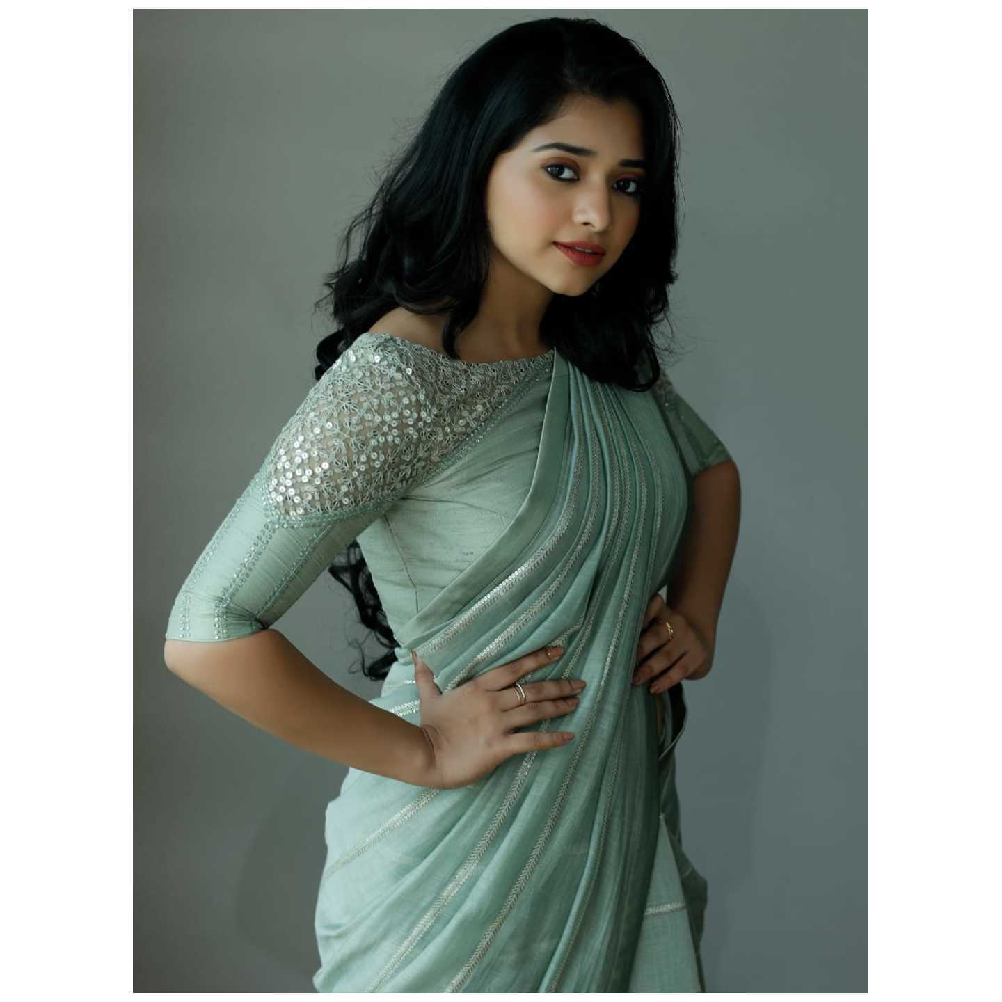 Pure Georgette Sarees With Rich Border & Sequence