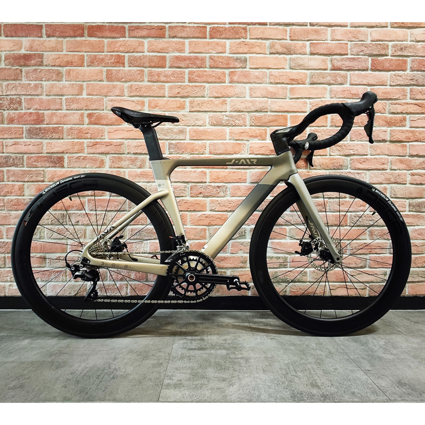 Java FUOCO (Grey Slate) Carbon Road Bike (Carbon wheelset)