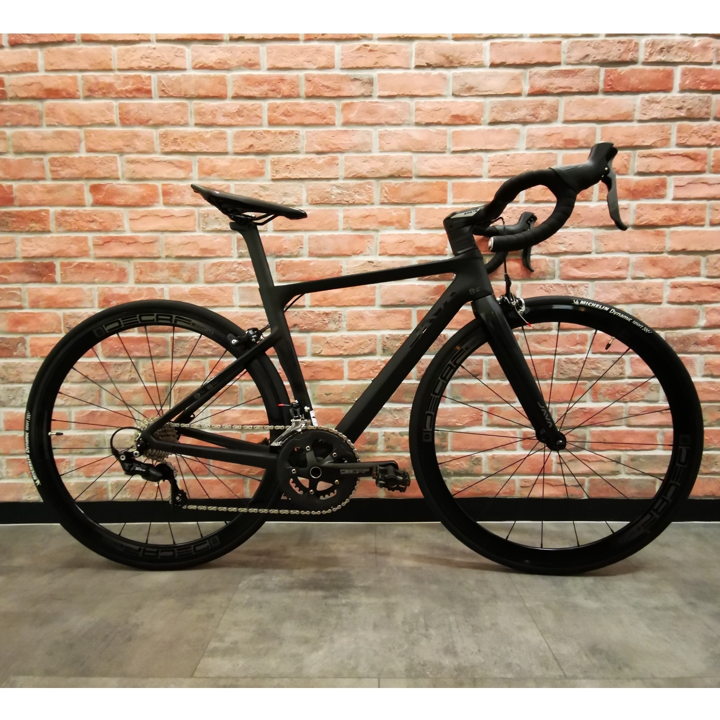 VESUVIO (Black) Rim Brake Road Bike