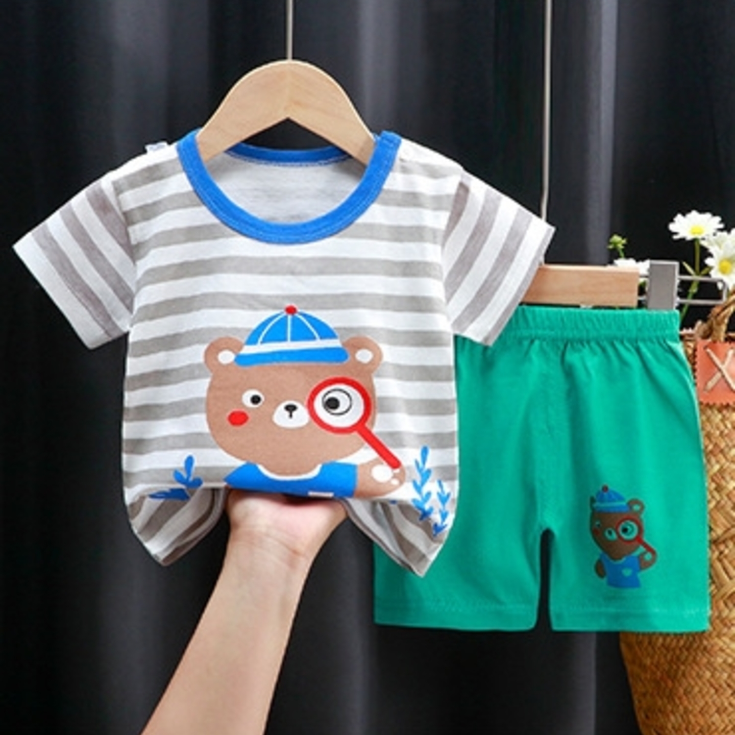 KidsNation Boys Printed T-shirt and Shorts Set