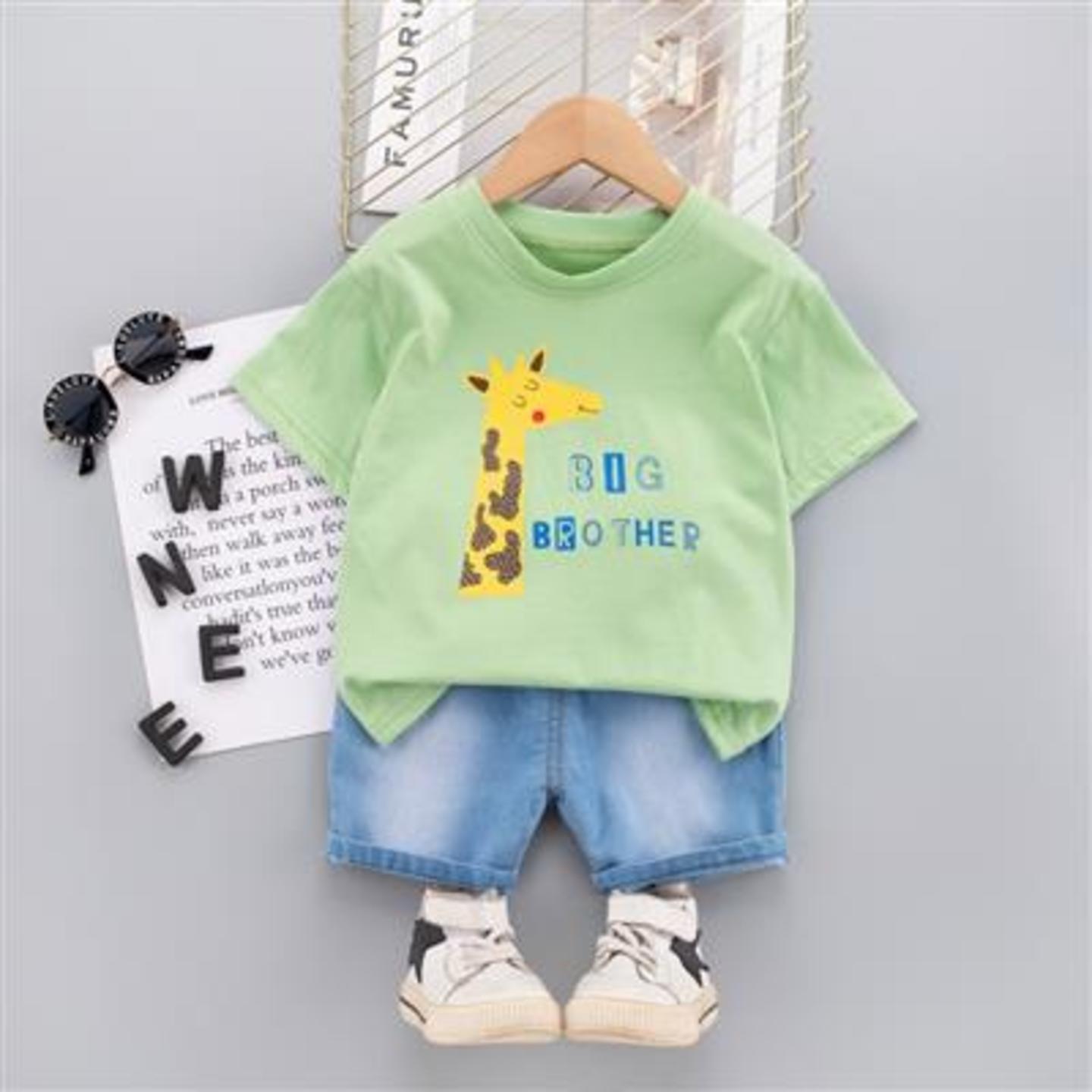 KidsNation Smart Boys Printed T-shirt and Shorts Set
