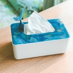 Tissue Holder