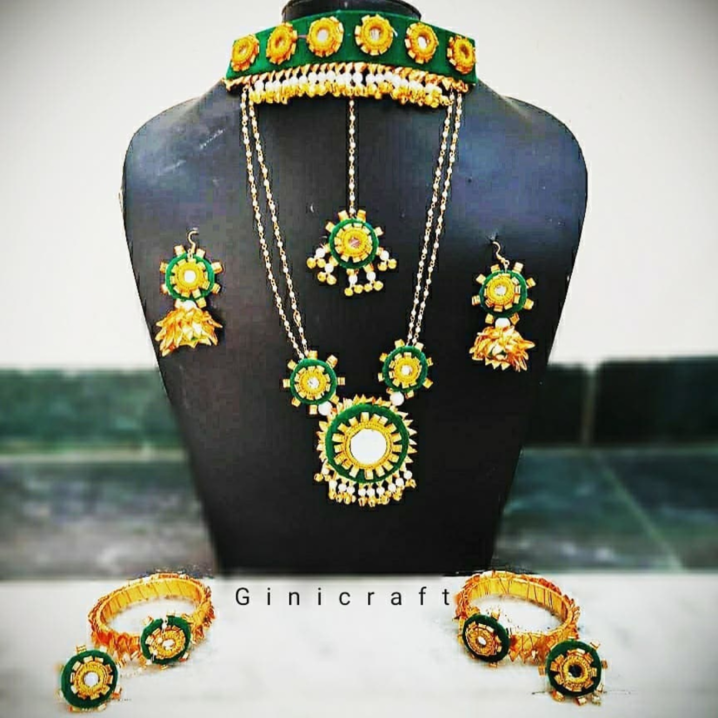 HJJS24 - Gotta Patti Velvet Jewelry Set