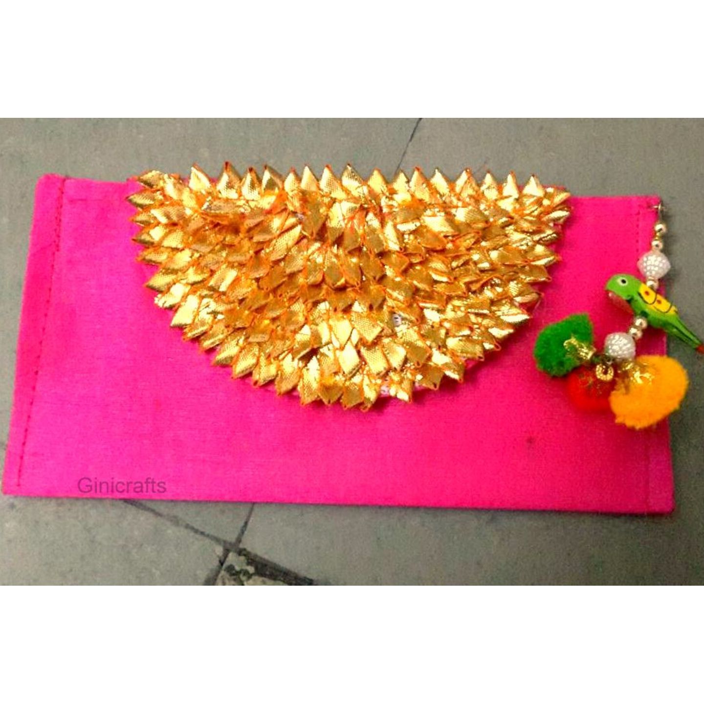 Clutches 001