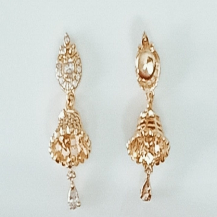 Cubic Zirconia Stone Stud for Women and Children 
