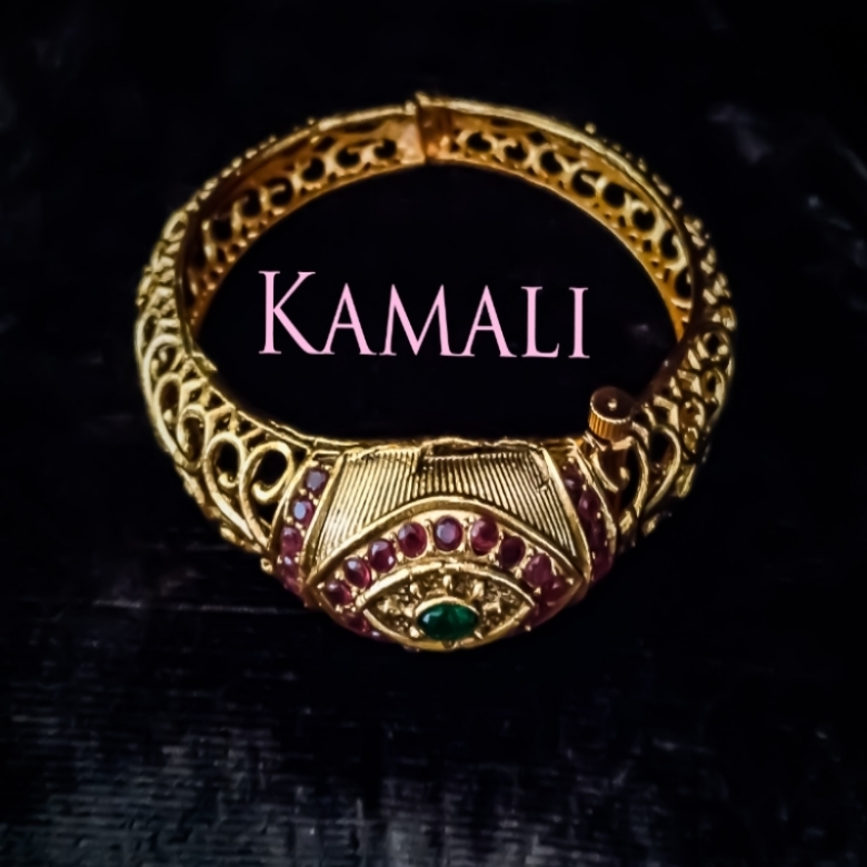 Red and Green Kempu stones Kada Bangles for Women 