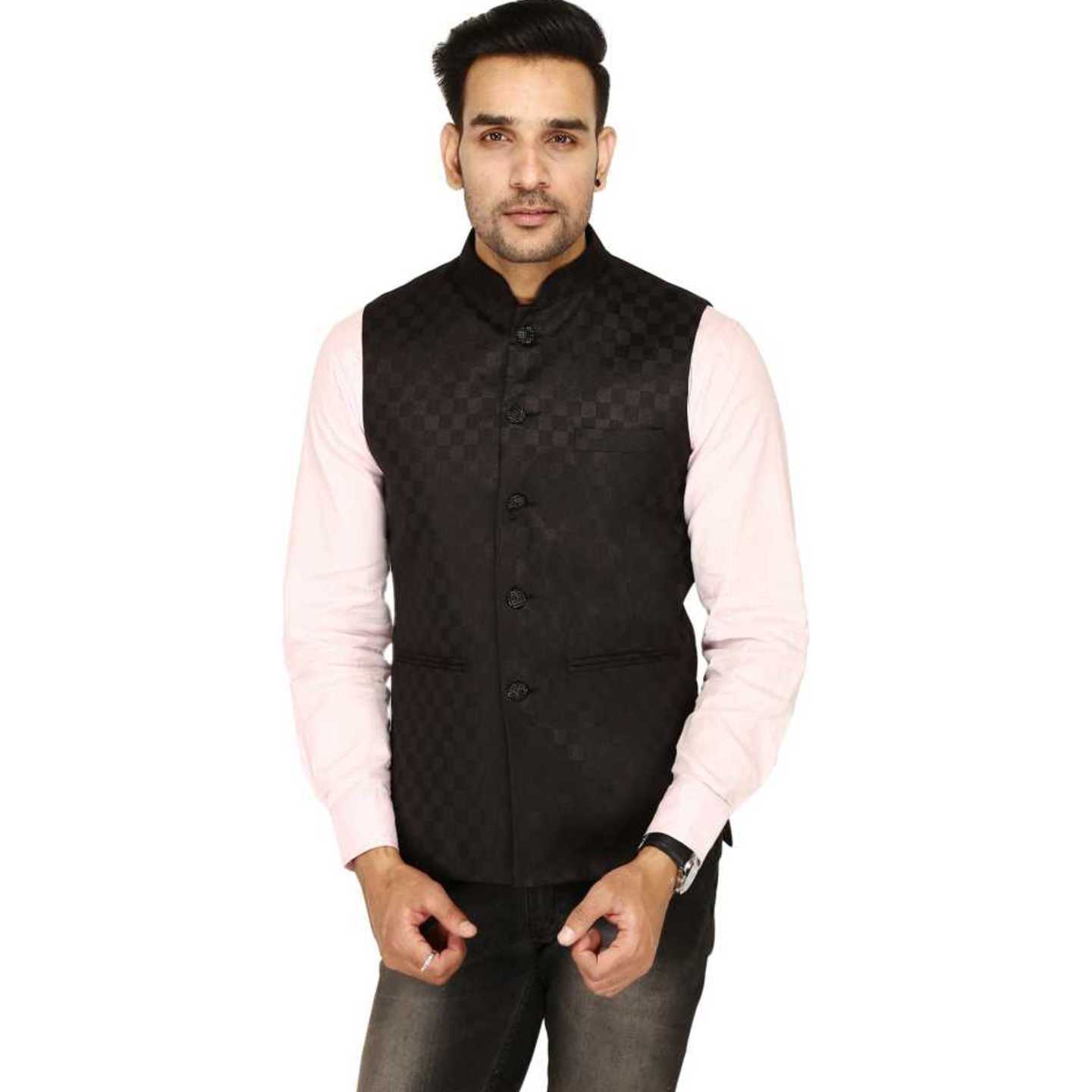 Traditional Checked Sleeveless Black Jacket