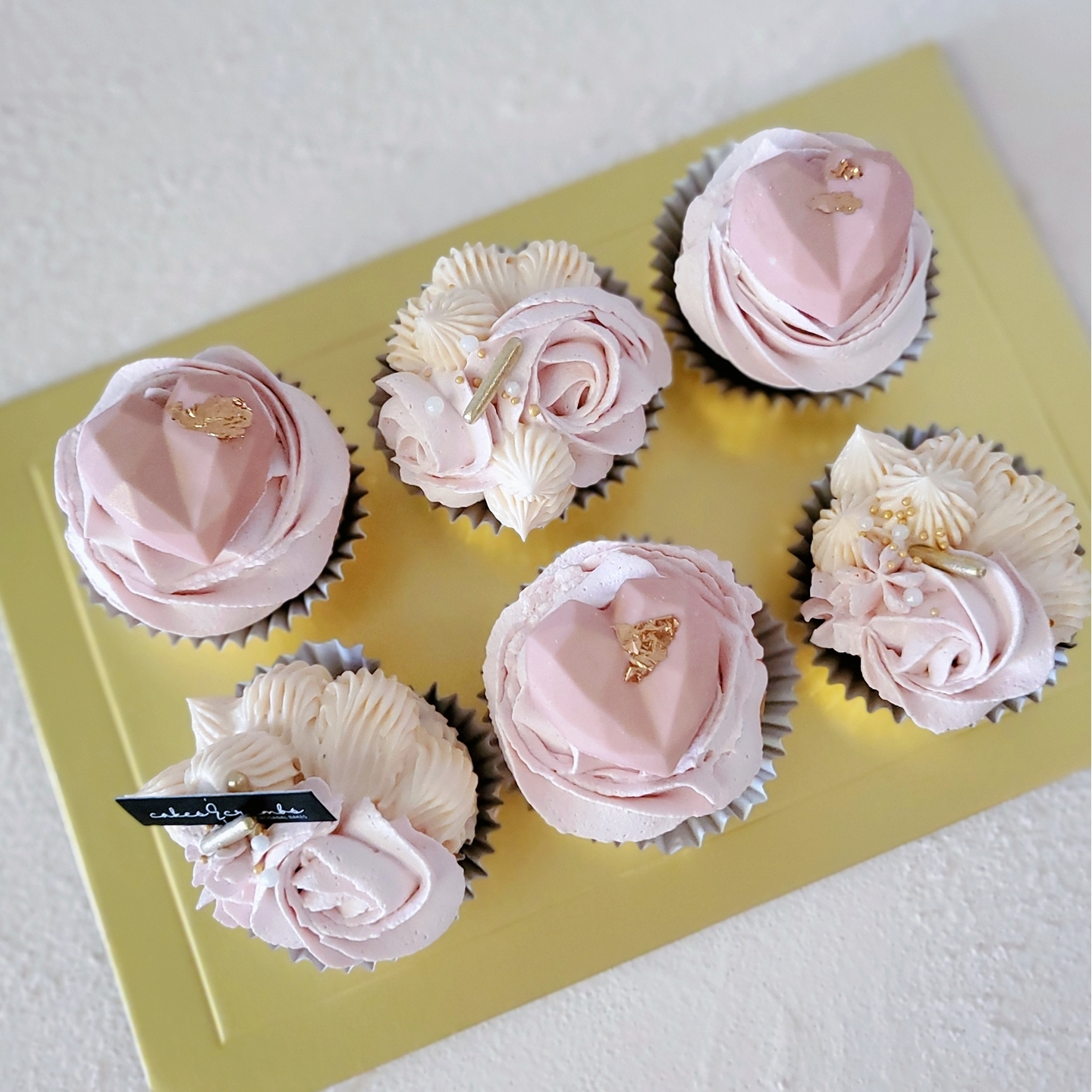 Geometric Heart Cupcakes Set 