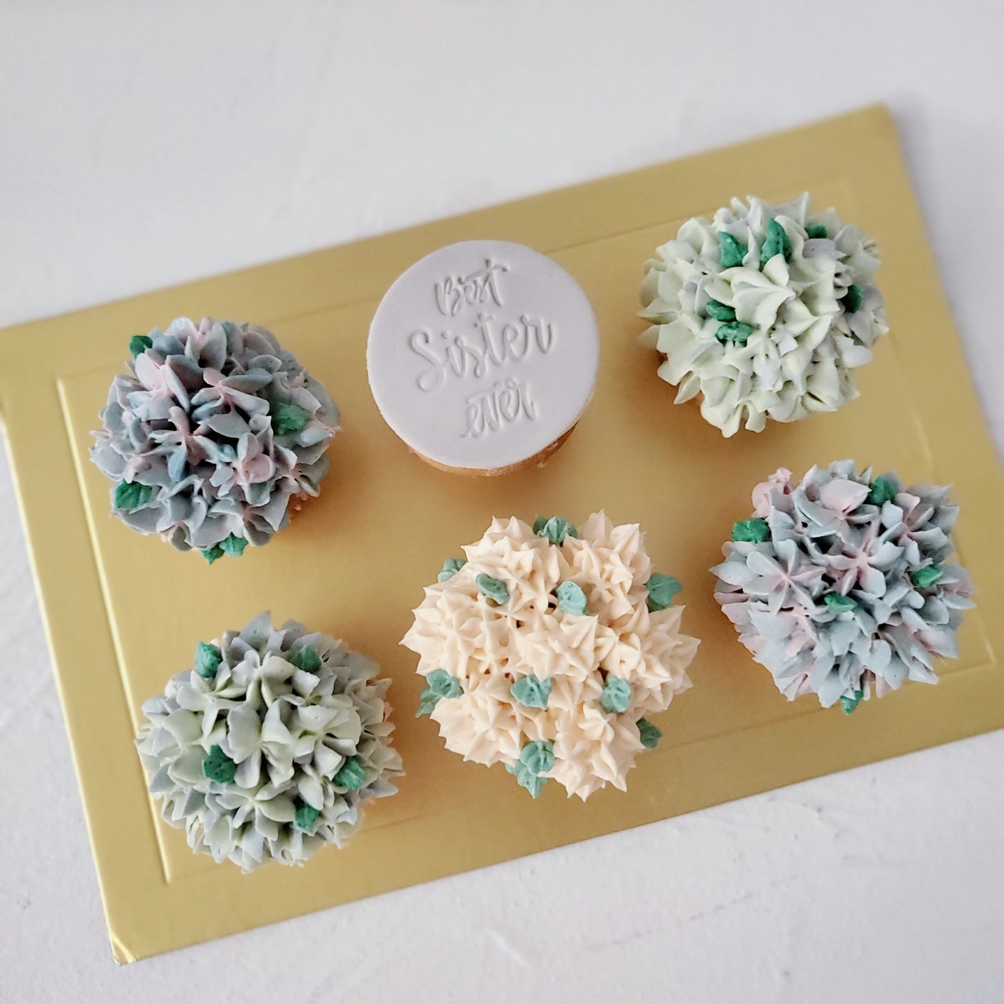 Hydrangea Cupcakes Set