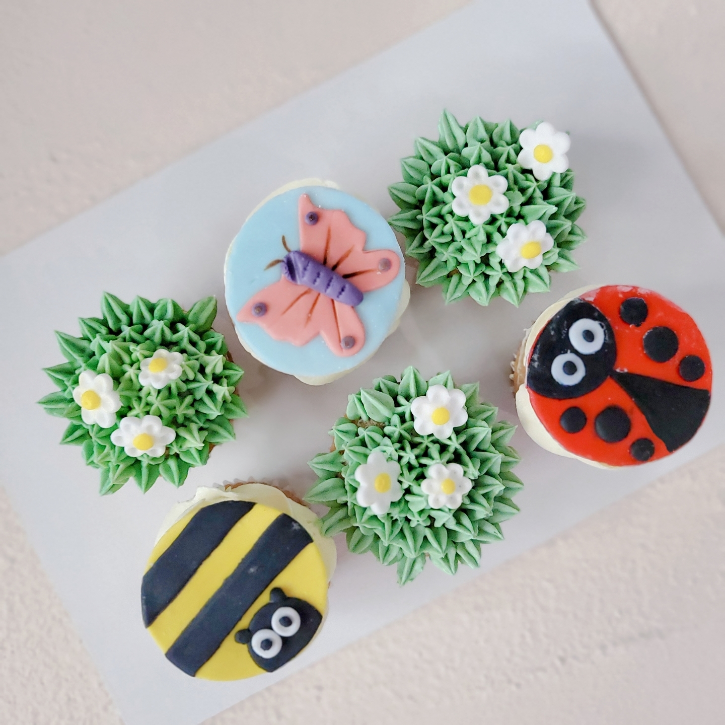 Petit Garden Themed Cupcakes