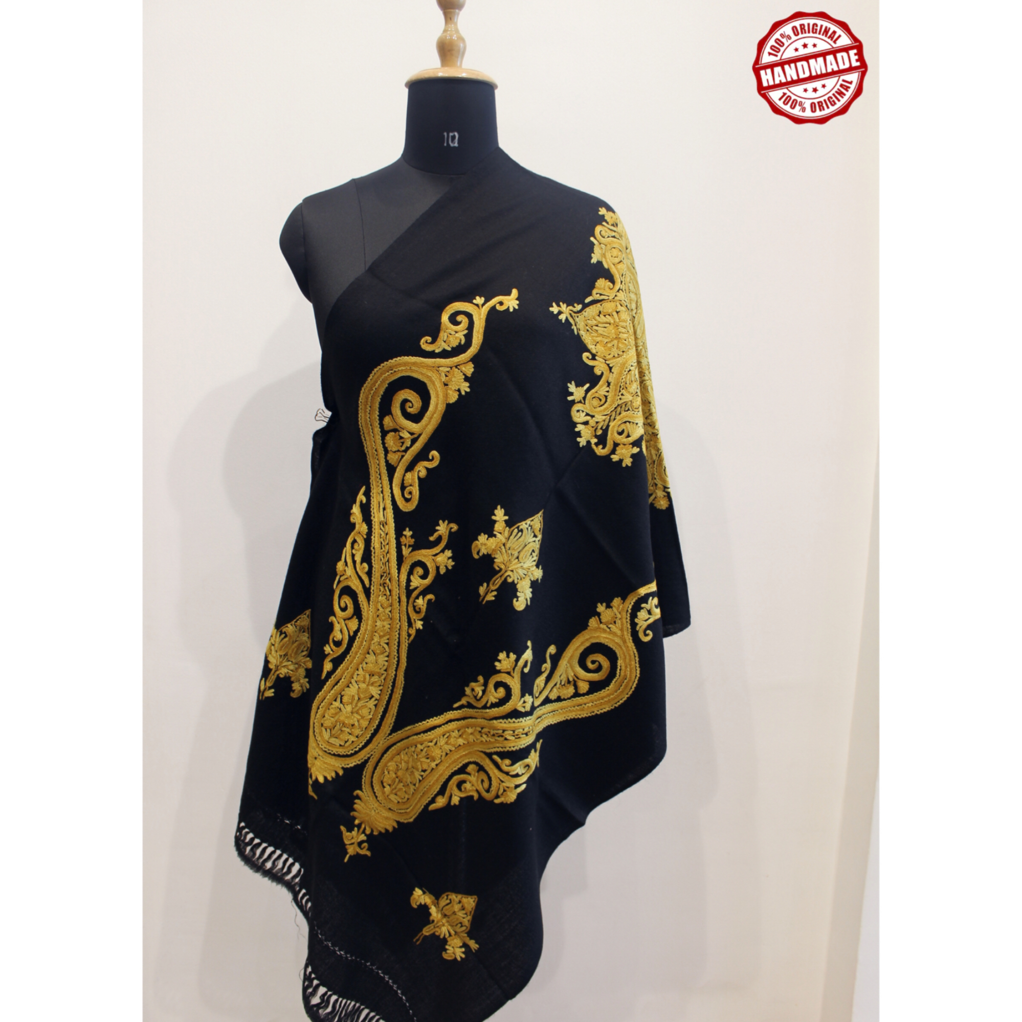 womens handwork stole(black)