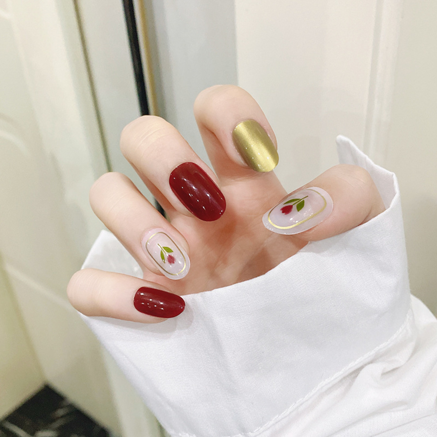 jewels beauty Nails Extension Artificial Nails French Nails False Nails Acrylic Nails Fake Nail Short Nails Long Nails Design Nails Set With 24pcs Nails And Aplication kit