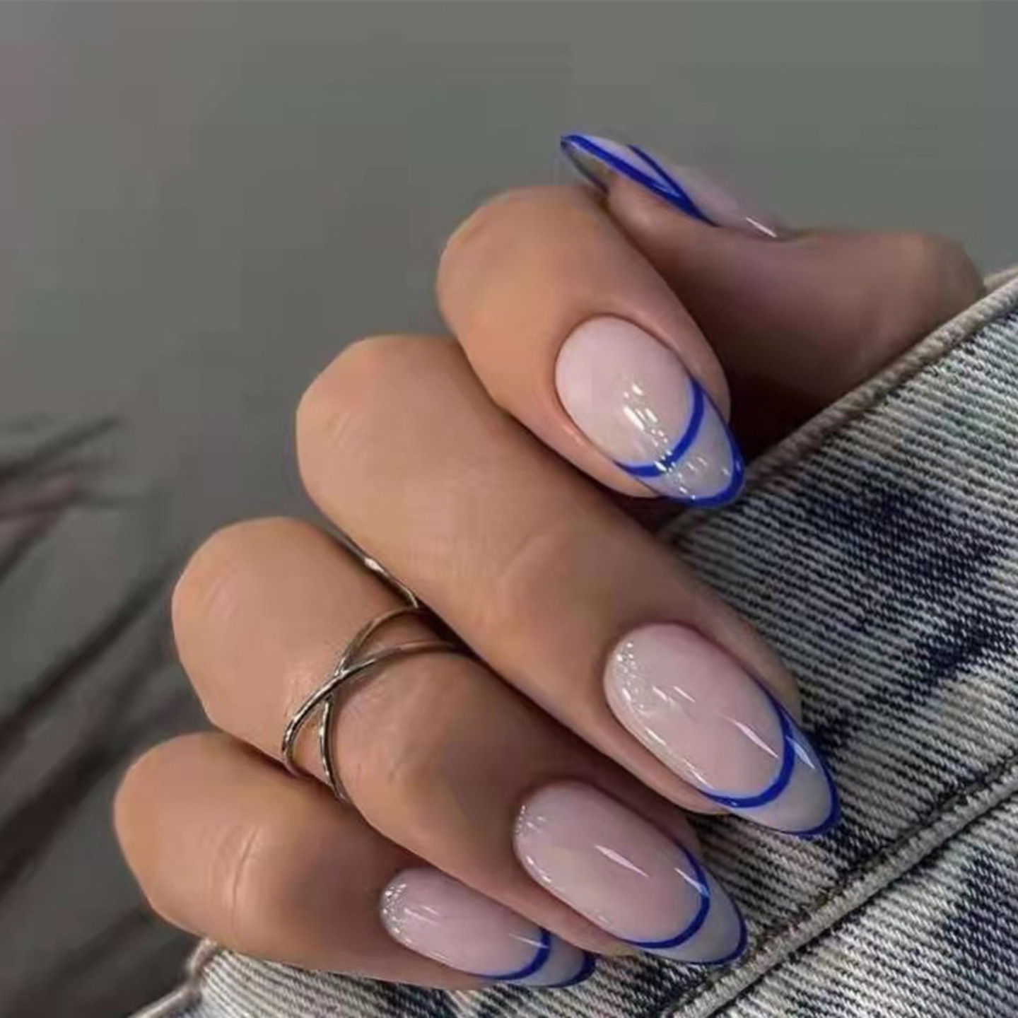 jewels beauty Nails Extension Artificial Nails French Nails False Nails Acrylic Nails Fake Nail Short Nails Long Nails Design Nails Set With 24pcs Nails And Aplication kit