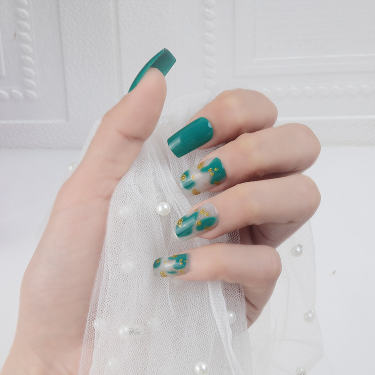 jewels beauty Nails Extension Artificial Nails French Nails False Nails Acrylic Nails Fake Nail Short Nails Long Nails Design Nails Set With 24pcs Nails And Aplication kit